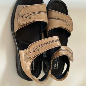 Josef seibel sandal size 38